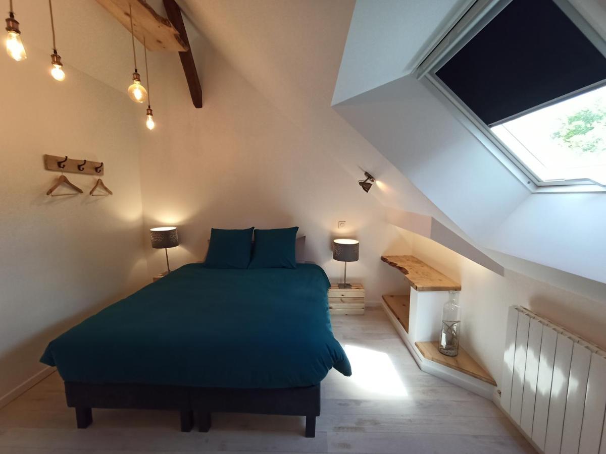 Les Aubes Du Vexin Bed & Breakfast